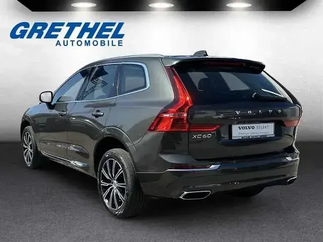 Gebraucht Volvo XC60 173 PS (127 kW) 2021 SUV