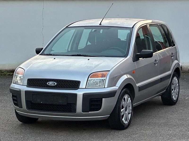 Silber Gebraucht 2008 Ford Fusion Fun X Limousine | 2.999 € (Fairer Preis) - Bild 1/4