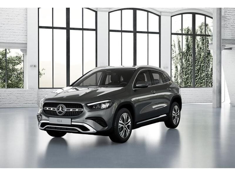 Gebraucht Mercedes GLA200 Progressive 150 PS (110 kW) 2025 Grau metalliclack mountaingrau SUV