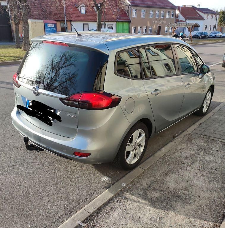 Gebraucht Opel Zafira Tourer Selection 120 PS (88 kW) 2014 Silber Van / Kleinbus