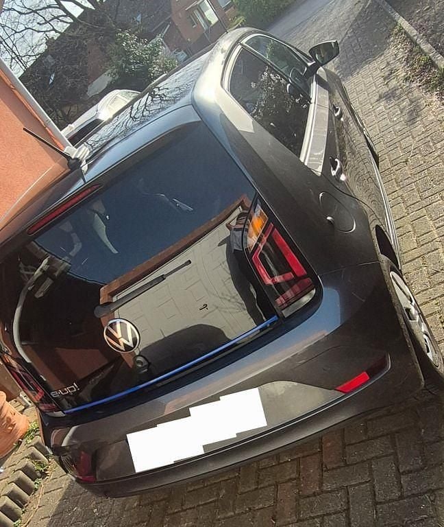 Gebraucht VW e-up! Style 61 kW (83 PS) 2022 Kleinwagen