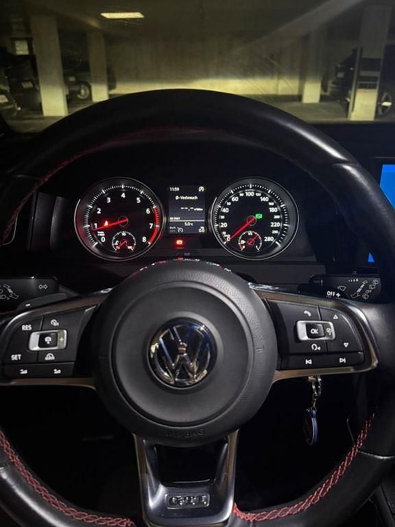 Gebraucht VW Golf VII GTI 230 PS (169 kW) 2016 Limousine