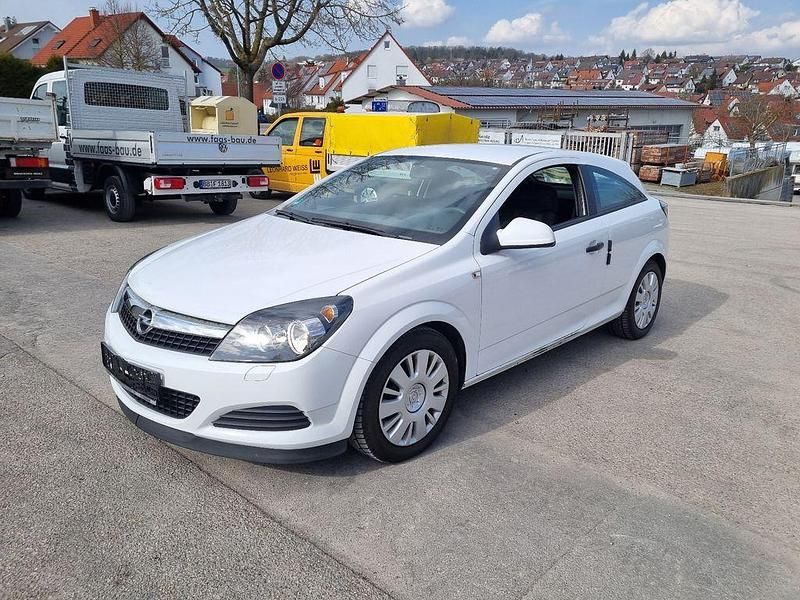 Gebraucht Opel Astra GTC Selection 90 PS (66 kW) 2010 Weiß Coupé