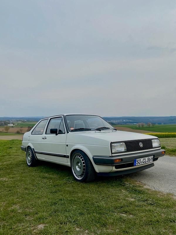Weiß Gebraucht 1986 VW Jetta Coupé | 7.999 € - Bild 1/4
