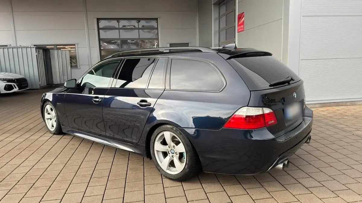 Używany BMW 530 Shadowline 235 KM (172 kW) 2010 Kombi