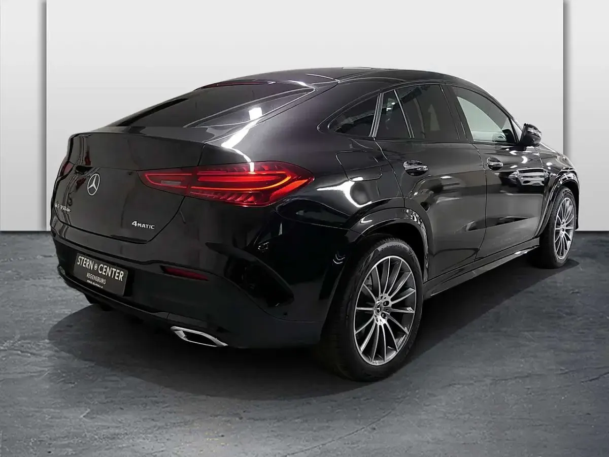 Gebraucht Mercedes GLE350 AMG 197 PS (144 kW) 2026 Metalliclack obsidianschwarz SUV
