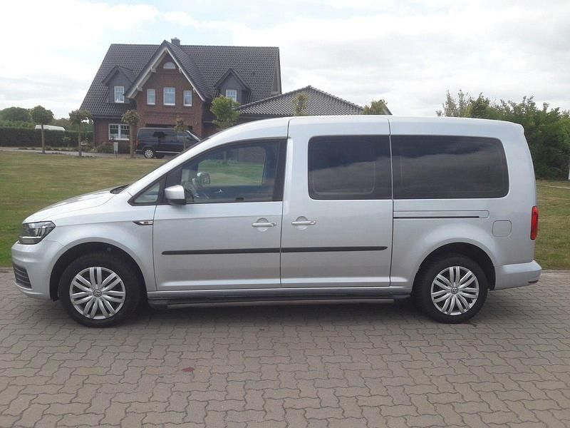 Silber Gebraucht 2020 VW Caddy Maxi Trendline Van / Kleinbus | 13.590 € (Guter Preis) - Bild 1/4