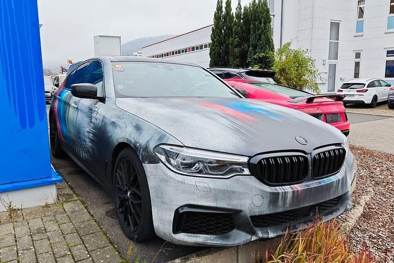 Gebraucht BMW M550 Performance 462 PS (339 kW) 2018 Schwarz Limousine