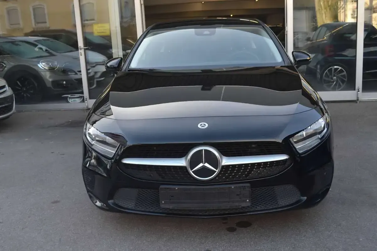 Gebraucht Mercedes A200 Advanced 150 PS (110 kW) 2023 Nachtschwarz Limousine