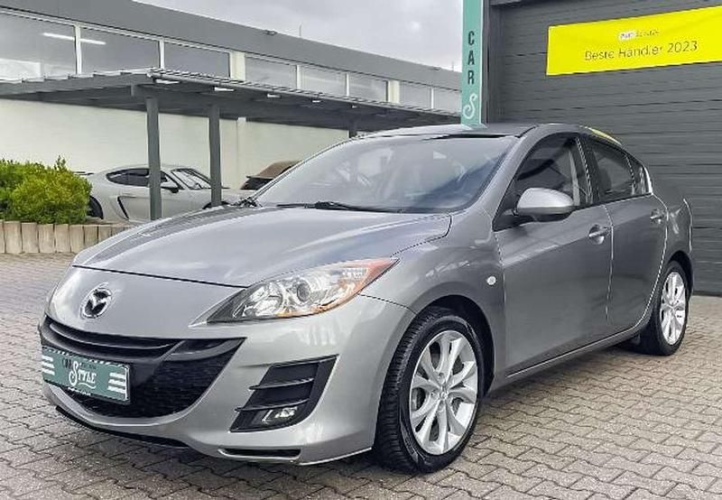 Plutossilber metallic Gebraucht 2009 Mazda 3 High Limousine | 3.990 € (Fairer Preis) - Bild 1/4