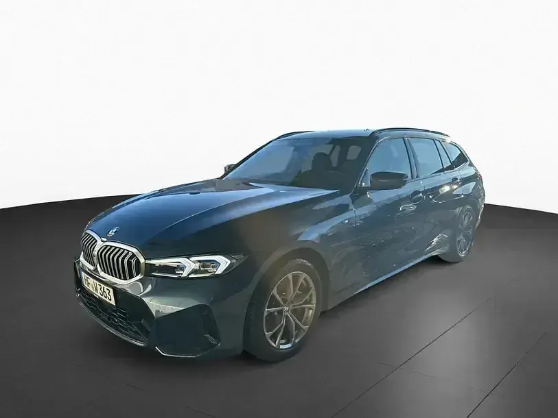 Gebraucht BMW 320 M Sport 190 PS (139 kW) 2024 Alpinweiss iii (weiß) Kombi