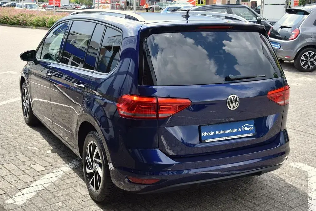 Gebraucht VW Touran Join 116 PS (85 kW) 2018 Blau Van / Kleinbus