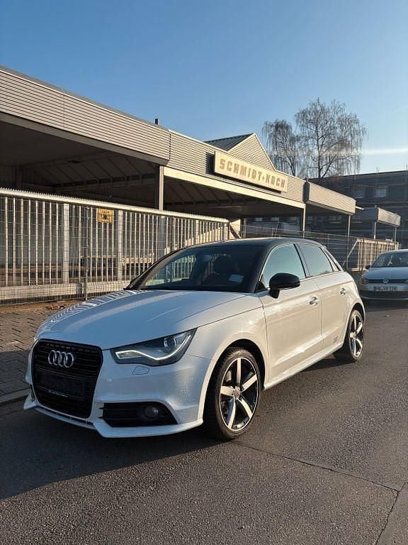 Gebraucht Audi A1 Sportback Ambition 122 PS (89 kW) 2015 Weiß Kleinwagen