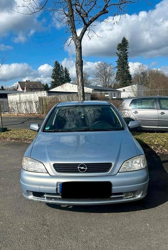 Second-hand Opel Astra 101 CP (74 kW) 2000 Albastru Berlinǎ