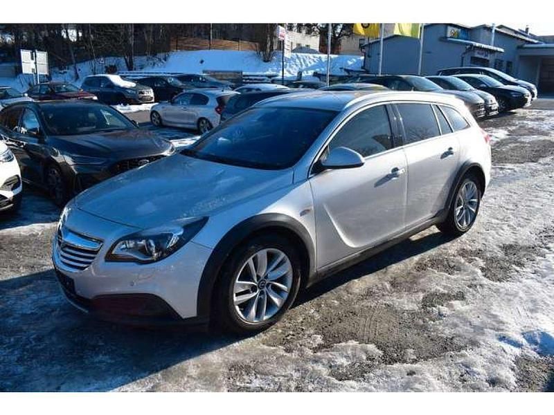 Gebraucht Opel Insignia 163 PS (119 kW) 2013 Argonsilber (metallic) Kombi