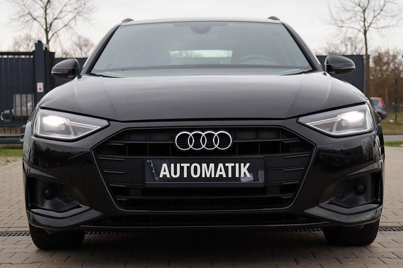Używany Audi A4 Premium 163 KM (119 kW) 2021 Czarny Kombi