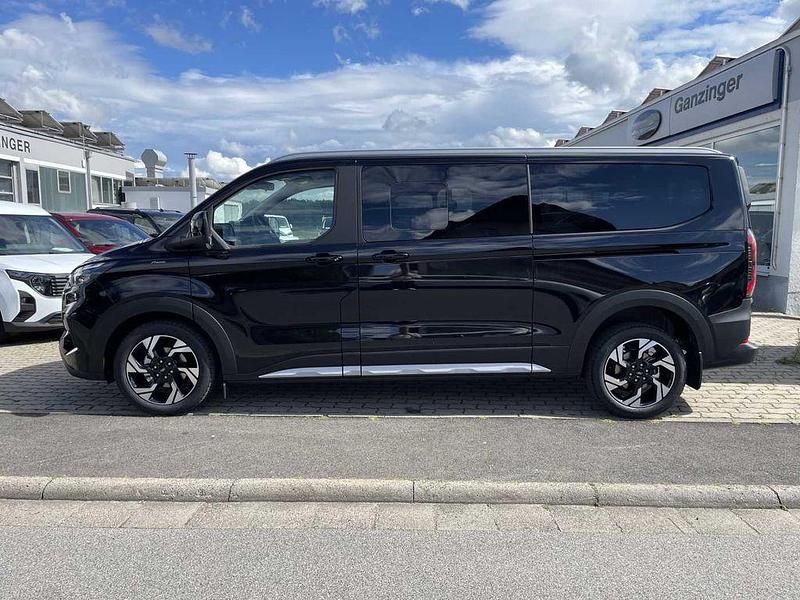 Neu Ford Tourneo Active 170 PS (125 kW) 2025 Obsidianschwarzmetallic Van / Kleinbus