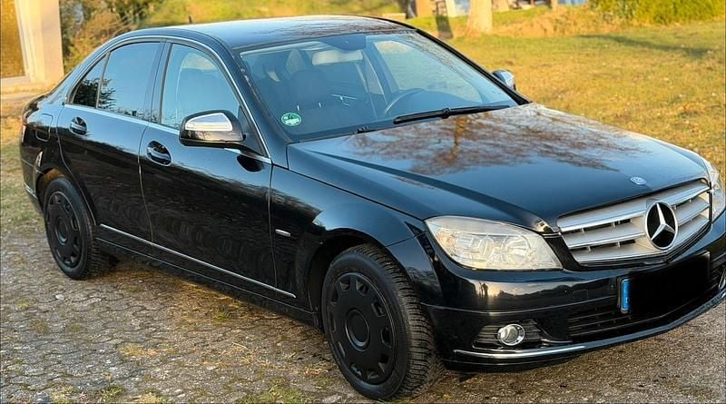 Gebraucht Mercedes C200 Elegance 184 PS (135 kW) 2007 Schwarz Limousine