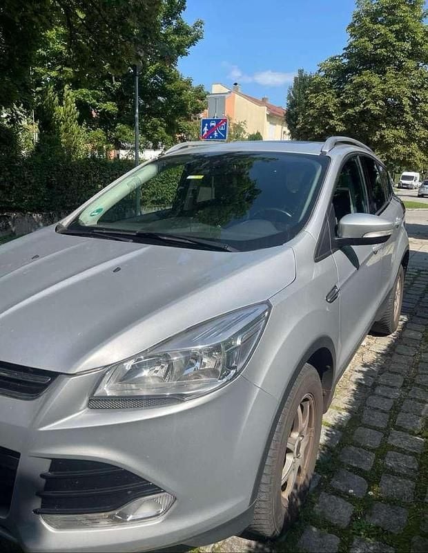Gebraucht 2014 Ford Kuga Titanium SUV | 11.200 € (Fairer Preis) - Bild 1/4