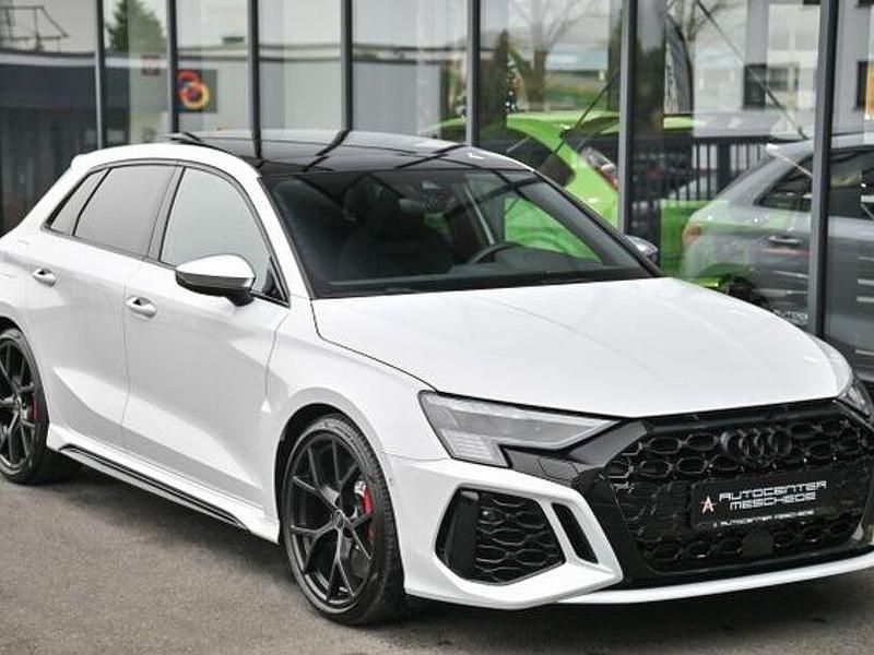 Gebraucht Audi RS3 Sportback Advanced 400 PS (294 kW) 2024 Andere Kleinwagen