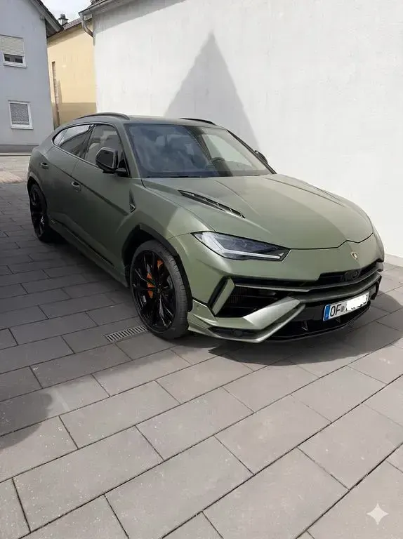 Gebraucht Lamborghini Urus 666 PS (489 kW) 2023 Schwarz SUV