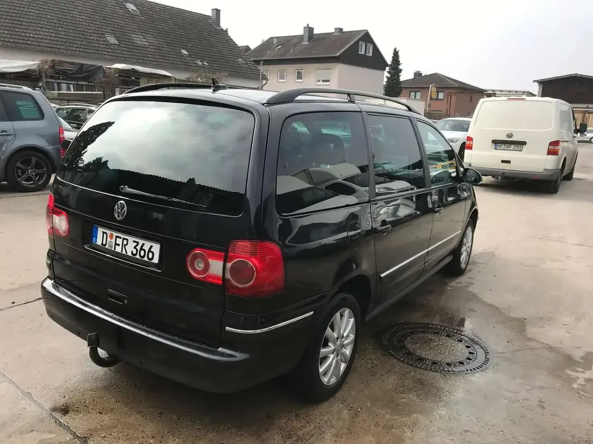 Gebraucht VW Sharan Sportline 116 PS (85 kW) 2007 Schwarz Van / Kleinbus