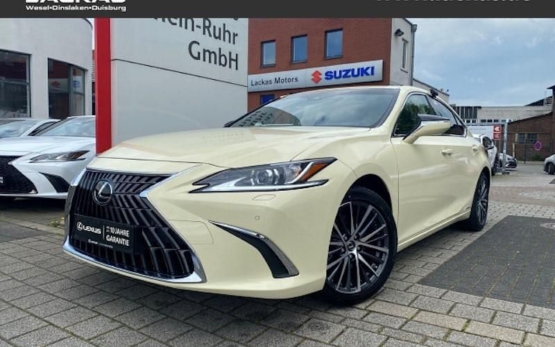 Schwarz Neu 2024 Lexus ES300H Business Edition Limousine | 52.900 € (Teuer) - Bild 1/4