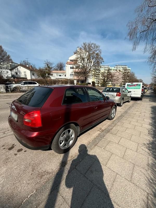 Gebraucht Audi A3 100 PS (73 kW) 1999 Rot Kleinwagen
