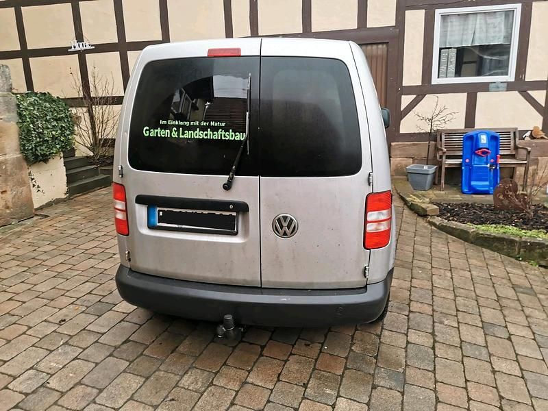 Gebraucht VW Caddy 103 PS (75 kW) 2012 Silber Van / Kleinbus