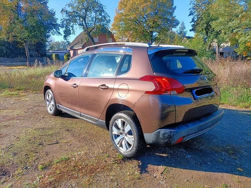 Gebraucht Peugeot 2008 Allure 92 PS (67 kW) 2013 Braun SUV
