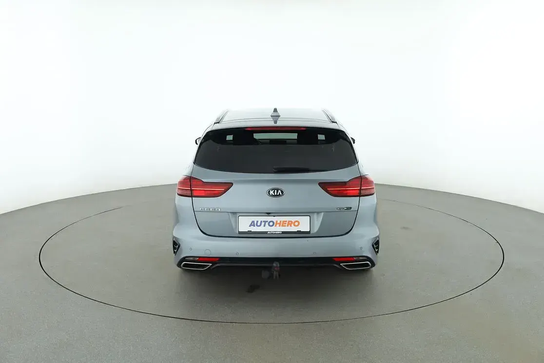 Gebraucht Kia Ceed GT GT-Line 140 PS (102 kW) 2019 Grau Kombi
