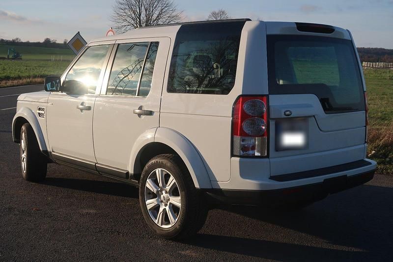 Gebraucht Land Rover Discovery 4 HSE 211 PS (155 kW) 2013 Weiß SUV