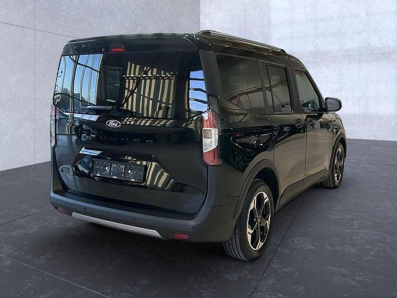 Gebraucht Ford Tourneo Courier 125 PS (91 kW) 2025 Obsidianschwarz Van / Kleinbus
