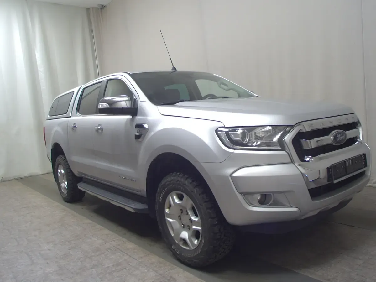 Gebraucht Ford Ranger Limited 160 PS (117 kW) 2019 Silber Pickup