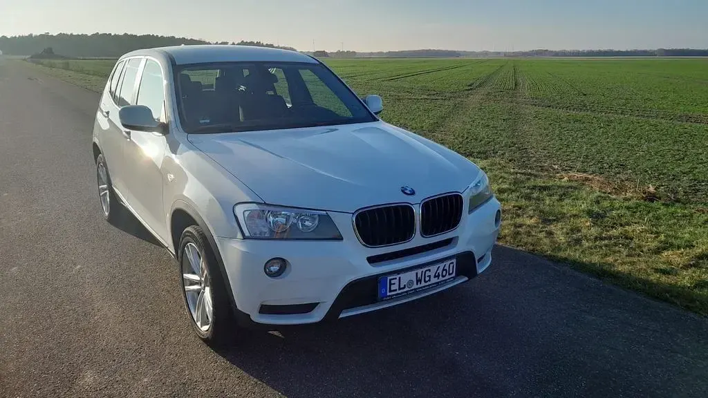 Gebraucht BMW X3 184 PS (135 kW) 2011 Weiß SUV