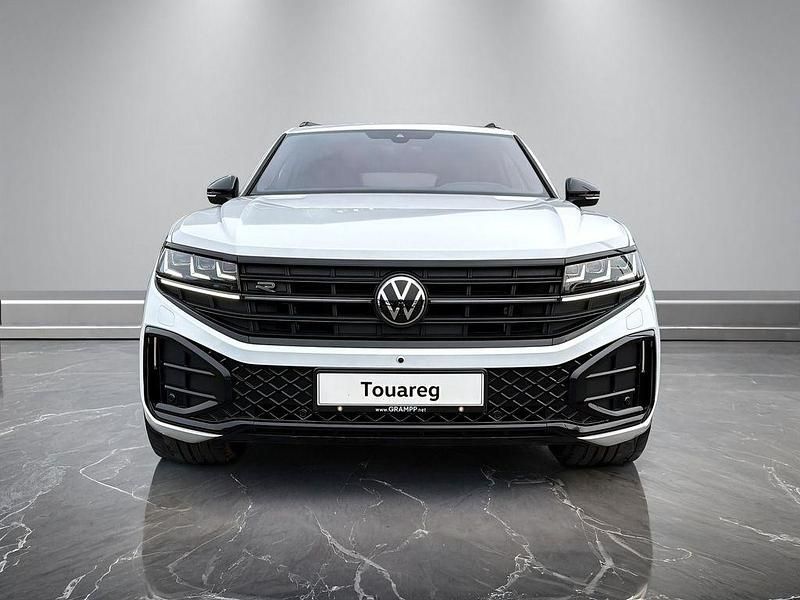 Neu VW Touareg Edition 286 PS (210 kW) 2026 Pure white uni SUV