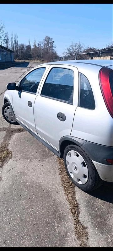 Gebraucht Opel Corsa 60 PS (44 kW) 2003 Silber Kleinwagen