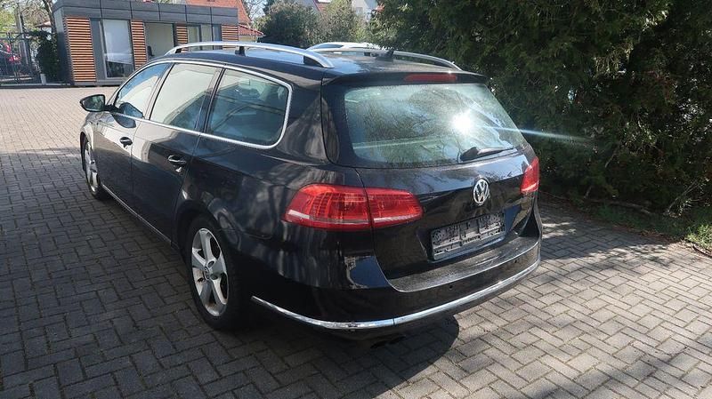 Gebraucht VW Passat Highline 170 PS (125 kW) 2012 Schwarz Kombi