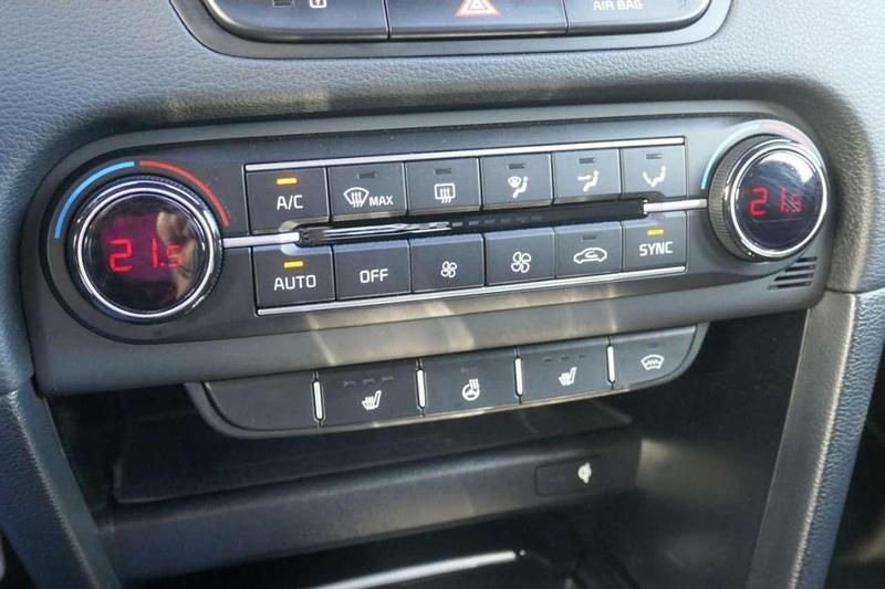 Gebraucht Kia ProCeed Comfort 204 PS (150 kW) 2024 Weiß Kombi