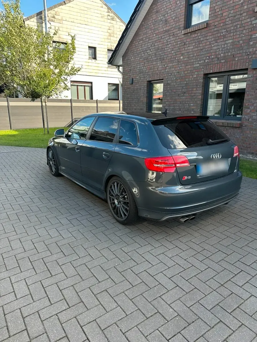 Gebraucht Audi S3 265 PS (194 kW) 2009 Grau Kleinwagen