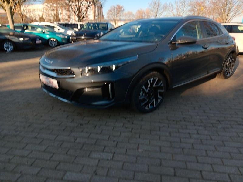 Neu Kia XCeed Spirit 140 PS (102 kW) 2025 Grau SUV