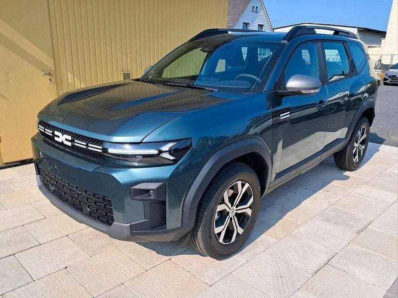 Cederngrün oxid Neu 2025 Dacia Bigster Expression SUV | 26.949 € (Fairer Preis) - Bild 1/4