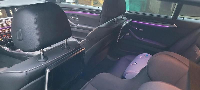 Gebraucht BMW 550 381 PS (280 kW) 2016 Weiß Kombi