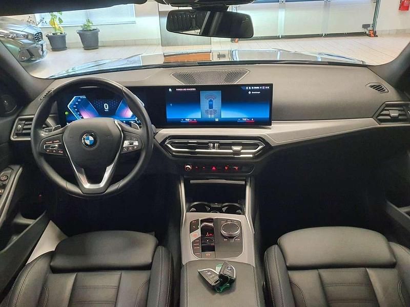Gebraucht BMW 318 Performance 150 PS (110 kW) 2023 Schwarz Limousine