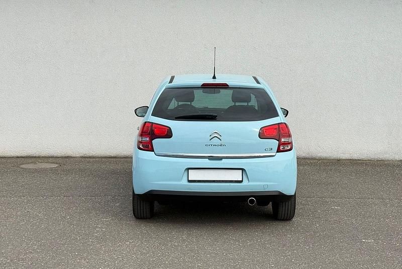 Usado Citroën C3 Exclusive 111 CV (81 kW) 2011 Azul Utilitario