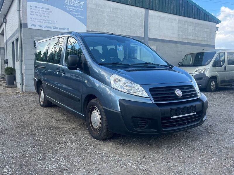 Grau Gebraucht 2013 Fiat Scudo Van / Kleinbus | 4.990 € - Bild 1/4