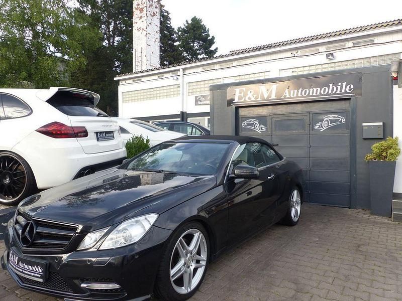 Schwarz Gebraucht 2011 Mercedes E350 AMG Cabrio | 12.980 € (Fairer Preis) - Bild 1/1