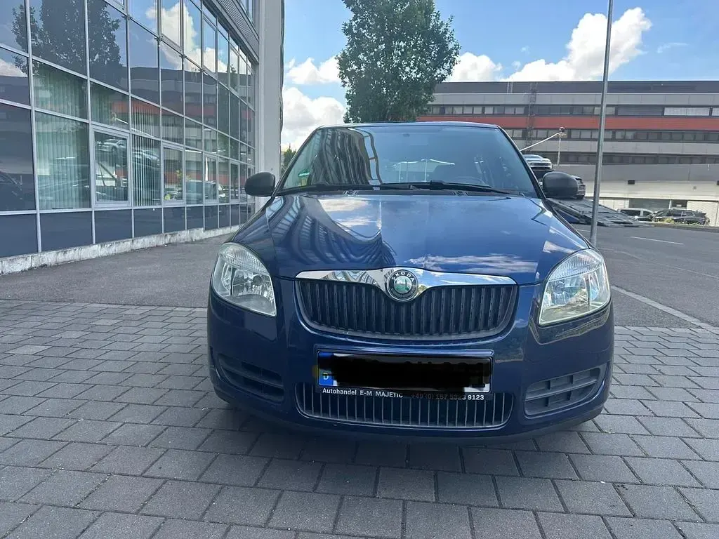 Gebraucht Skoda Fabia Classic 60 PS (44 kW) 2009 Blau Limousine