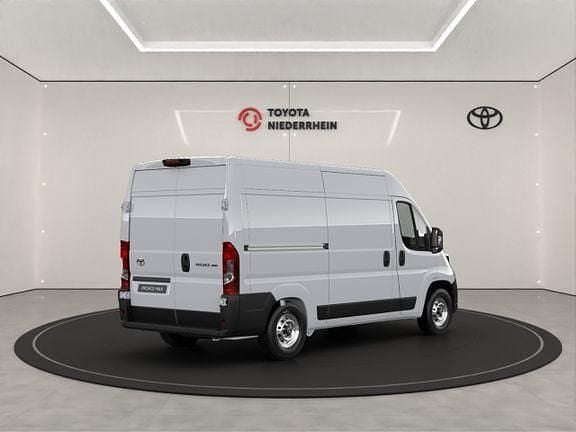 Gebraucht Toyota Proace 140 PS (102 kW) 2024 Icy white Van / Kleinbus