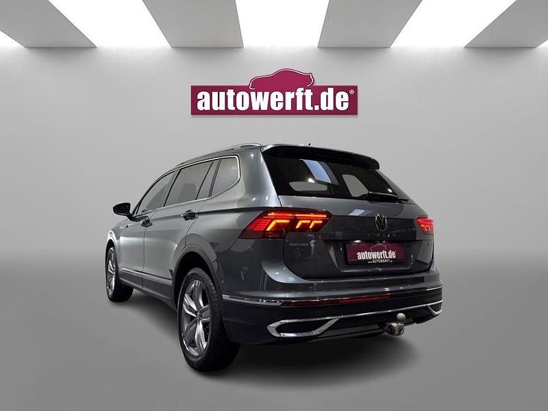 Gebraucht VW Tiguan Allspace Elegance 200 PS (147 kW) 2022 Grau SUV